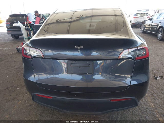 44978193 :رقم المزاد ، 7SAYGDED6RF132764 vin ، 2024 Tesla Model Y Long Range Single Motor Rear-wheel Drive/rwd مزاد بيع