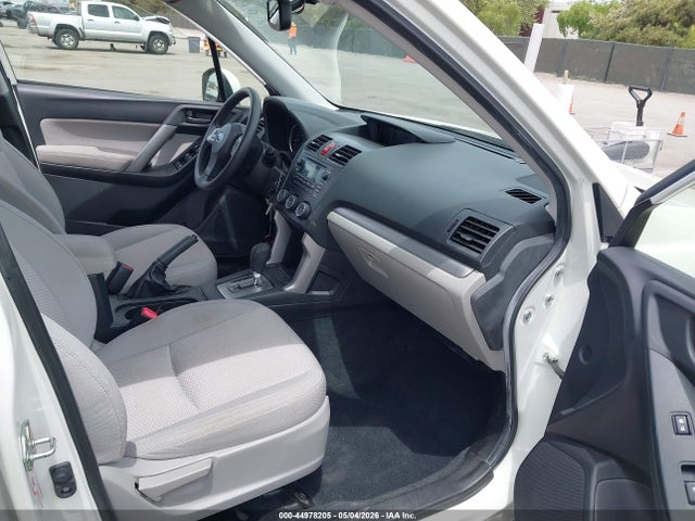 Subaru Forester 2.5i Premium 2015 JF2SJADCXFH449410 Image 5