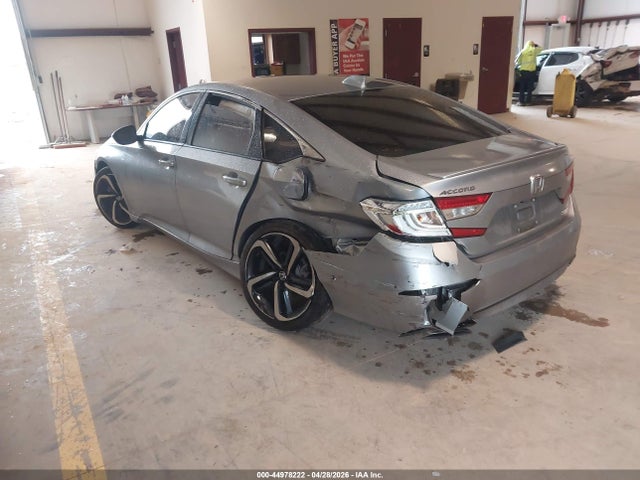 44978222 :رقم المزاد ، 1HGCV1F3XJA233273 vin ، 2018 Honda Accord Sport مزاد بيع