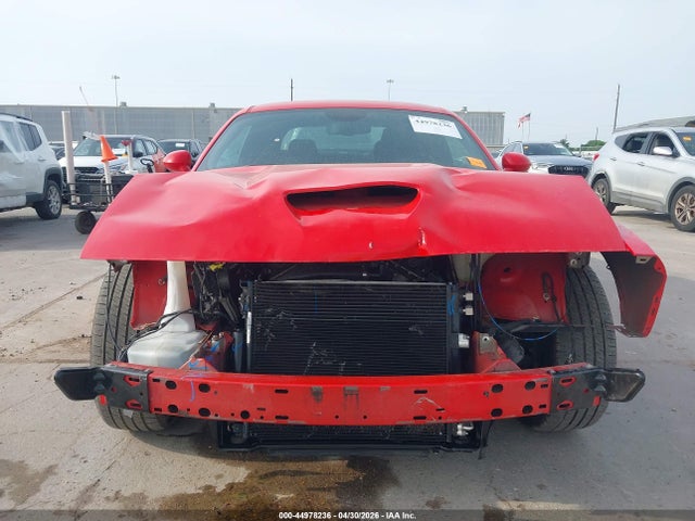2C3CDZJG7NH211818 Dodge Challenger Gt