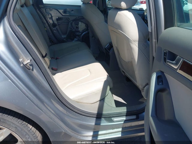 Продаж на аукціоні авто 2010 Audi A4 2.0t Premium, vin: WAUSFAFL2AA058263, номер лоту: 44978237