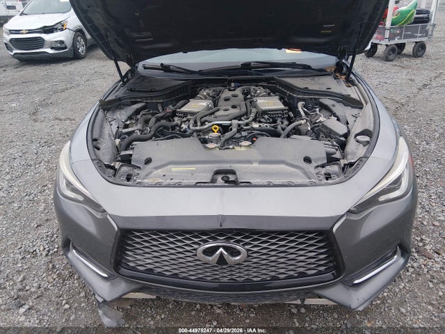 44978247 :رقم المزاد ، JN1FV7EK5HM611261 vin ، 2017 Infiniti Q60 3.0t Red Sport 400 مزاد بيع