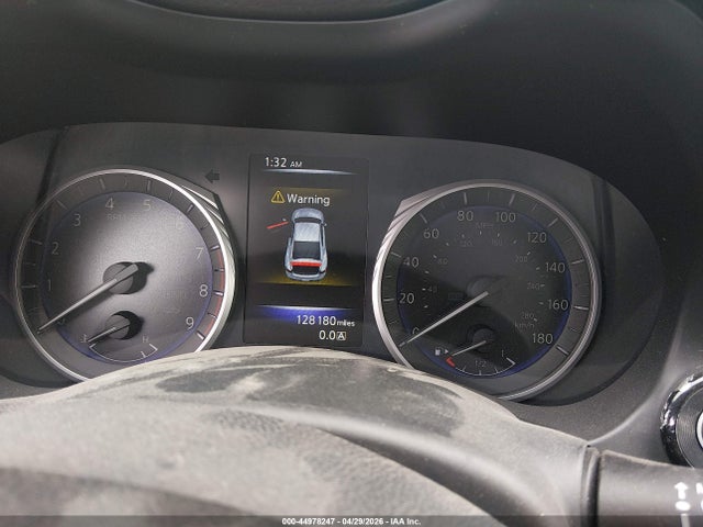 44978247 :رقم المزاد ، JN1FV7EK5HM611261 vin ، 2017 Infiniti Q60 3.0t Red Sport 400 مزاد بيع