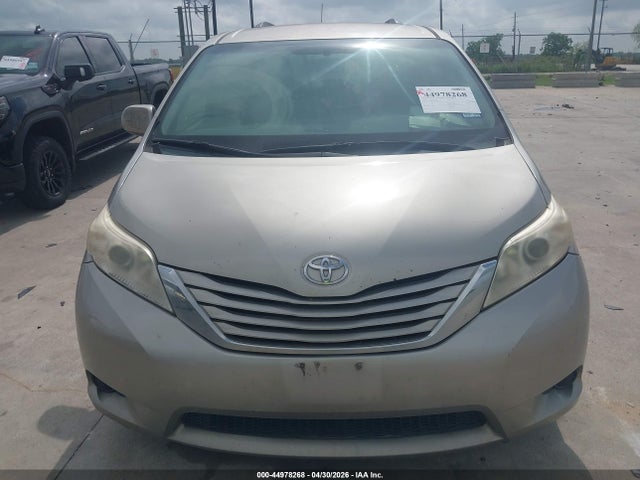 5TDKK3DCXFS603343 Toyota Sienna Le 8 Passenger