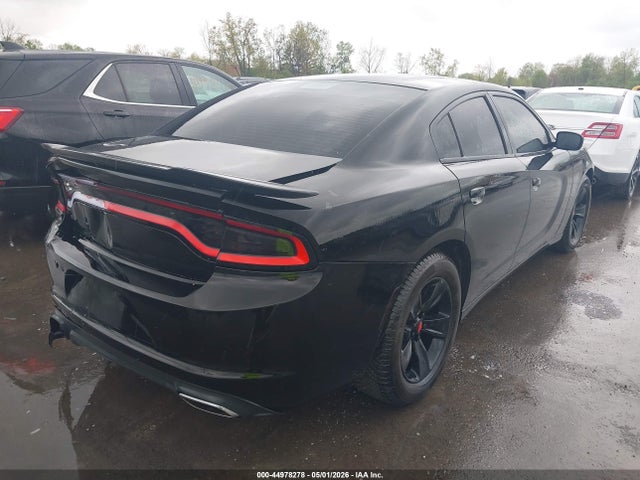 Продажа на аукционе авто 2017 Dodge Charger Se Rwd, vin: 2C3CDXBG7HH556631, номер лота: 44978278