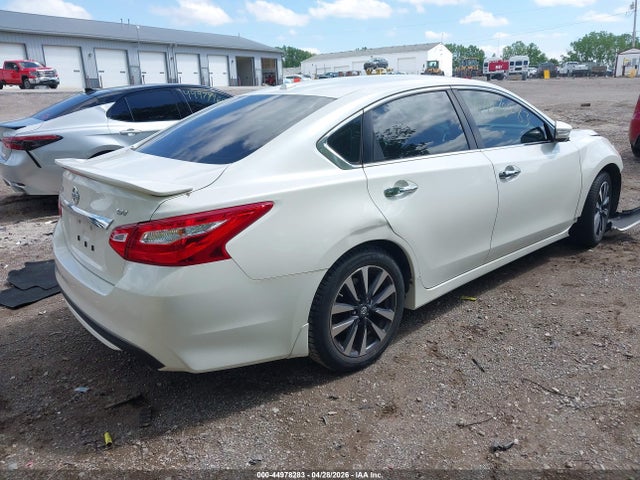 44978283 :رقم المزاد ، 1N4AL3APXGC181311 vin ، 2016 Nissan Altima 2.5 Sv مزاد بيع