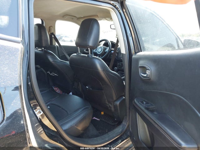 2019 Jeep Compass Latitude Fwd მანქანა იყიდება აუქციონზე, vin: 3C4NJCBB8KT658318, აუქციონის ნომერი: 44978291