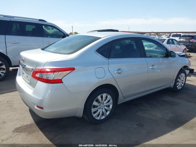 Продажа на аукционе авто 2015 Nissan Sentra S, vin: 3N1AB7AP5FY374754, номер лота: 44978299
