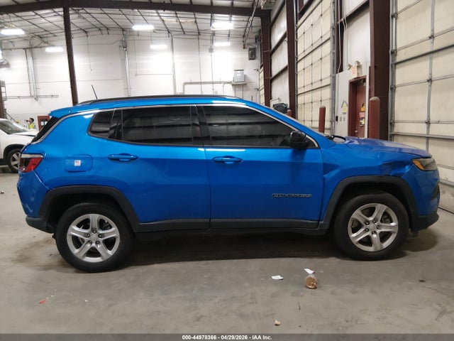 44978366 :رقم المزاد ، 3C4NJDBN1PT563283 vin ، 2023 Jeep Compass Latitude 4x4 مزاد بيع