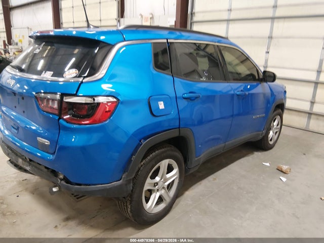 44978366 :رقم المزاد ، 3C4NJDBN1PT563283 vin ، 2023 Jeep Compass Latitude 4x4 مزاد بيع
