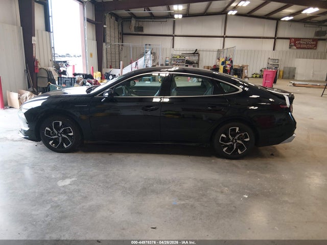 2024 Hyundai Sonata Sel მანქანა იყიდება აუქციონზე, vin: KMHL64JA5RA379770, აუქციონის ნომერი: 44978376