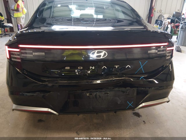 2024 Hyundai Sonata Sel მანქანა იყიდება აუქციონზე, vin: KMHL64JA5RA379770, აუქციონის ნომერი: 44978376