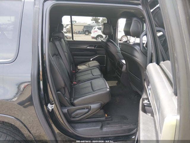 2024 Jeep Wagoneer L Series Ii 4x2 მანქანა იყიდება აუქციონზე, vin: 1C4SJRBP3RS110837, აუქციონის ნომერი: 44978415