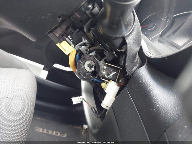 44978437 :رقم المزاد ، 3KPFK4A71HE031834 vin ، 2017 Kia Forte Lx مزاد بيع