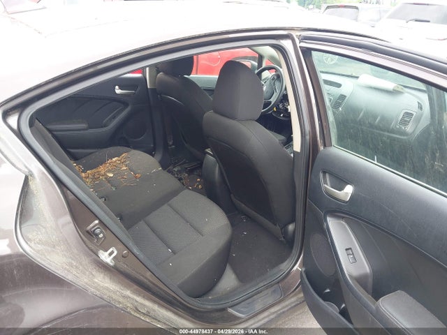 44978437 :رقم المزاد ، 3KPFK4A71HE031834 vin ، 2017 Kia Forte Lx مزاد بيع