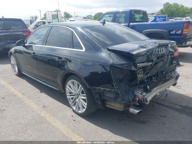2017 Audi A4 2.0t Premium მანქანა იყიდება აუქციონზე, vin: WAUENAF47HN067813, აუქციონის ნომერი: 44978454