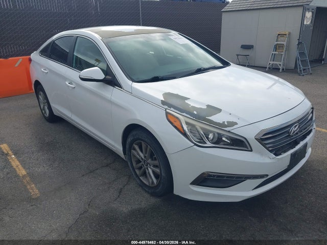 Hyundai SONATA ECO 2015 5NPE24AA5FH155539 Image 1