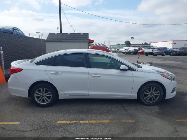 Hyundai SONATA ECO 2015 5NPE24AA5FH155539 Image 13