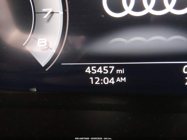 Продаж на аукціоні авто 2020 Audi Q3 Premium Plus 45 Tfsi S Line Quattro Tiptronic, vin: WA1EECF37L1024735, номер лоту: 44978469