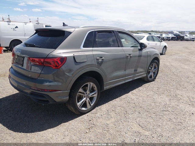 Продаж на аукціоні авто 2020 Audi Q3 Premium Plus 45 Tfsi S Line Quattro Tiptronic, vin: WA1EECF37L1024735, номер лоту: 44978469