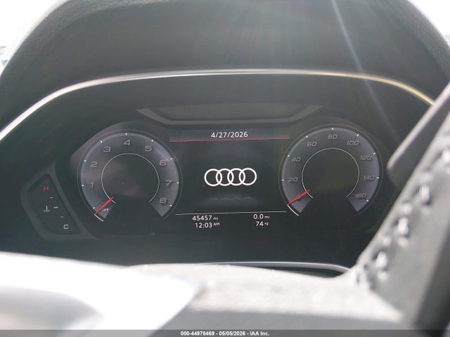 Продаж на аукціоні авто 2020 Audi Q3 Premium Plus 45 Tfsi S Line Quattro Tiptronic, vin: WA1EECF37L1024735, номер лоту: 44978469