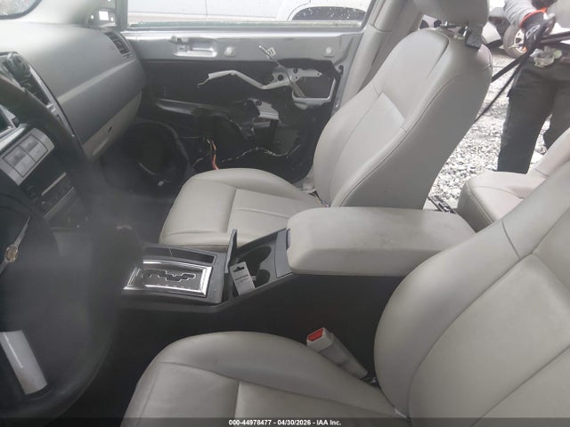 44978477 :رقم المزاد ، 2C3AA53G15H642290 vin ، 2005 Chrysler 300 Touring مزاد بيع