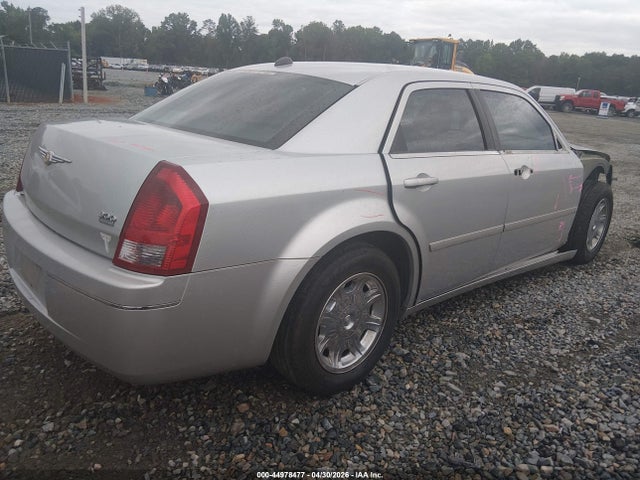 44978477 :رقم المزاد ، 2C3AA53G15H642290 vin ، 2005 Chrysler 300 Touring مزاد بيع