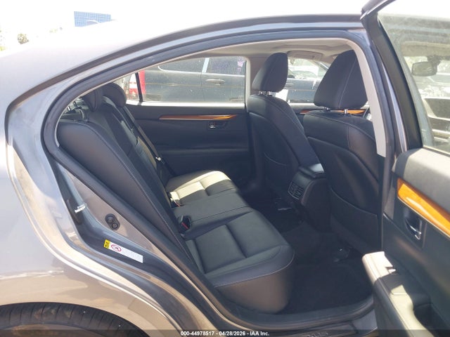 44978517 :رقم المزاد ، JTHBW1GG8D2015306 vin ، 2013 Lexus Es 300h مزاد بيع