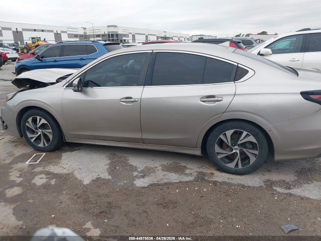 2020 Subaru Legacy Premium მანქანა იყიდება აუქციონზე, vin: 4S3BWAE64L3009121, აუქციონის ნომერი: 44978536