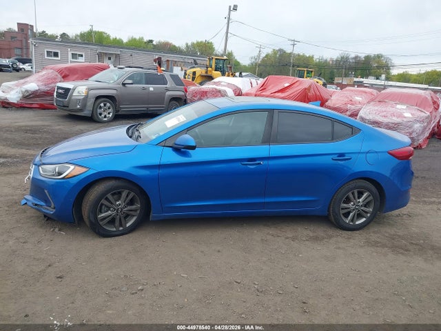 44978540 :رقم المزاد ، 5NPD84LF7JH302651 vin ، 2018 Hyundai Elantra Value Edition مزاد بيع