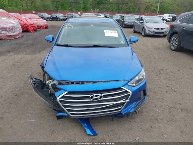44978540 :رقم المزاد ، 5NPD84LF7JH302651 vin ، 2018 Hyundai Elantra Value Edition مزاد بيع