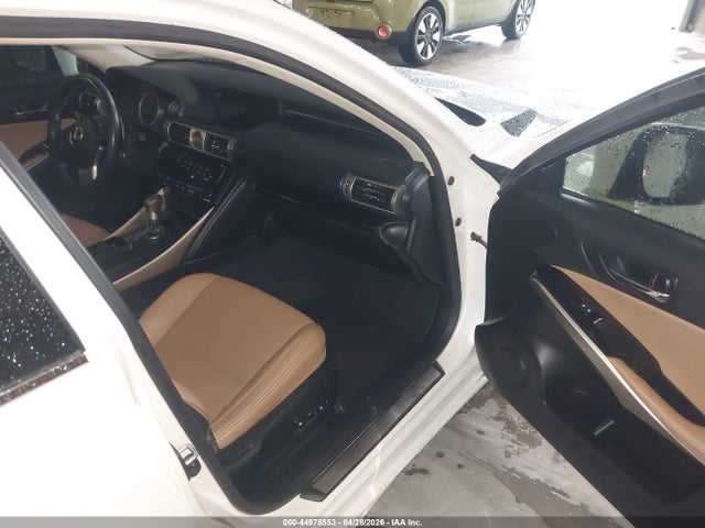 44978553 :رقم المزاد ، JTHBF1D24E5005221 vin ، 2014 Lexus Is 250 مزاد بيع