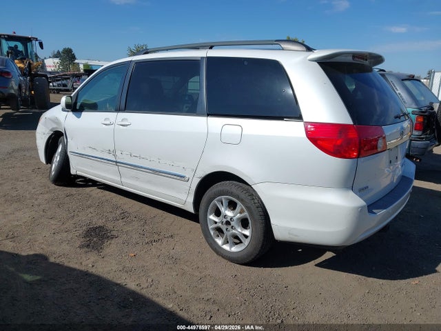 44978597 :رقم المزاد ، 5TDBA22C26S063289 vin ، 2006 Toyota Sienna Xle Limited مزاد بيع