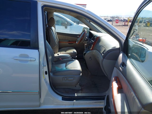 44978597 :رقم المزاد ، 5TDBA22C26S063289 vin ، 2006 Toyota Sienna Xle Limited مزاد بيع