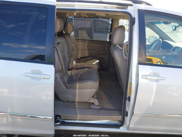 44978597 :رقم المزاد ، 5TDBA22C26S063289 vin ، 2006 Toyota Sienna Xle Limited مزاد بيع