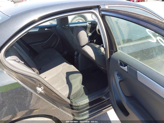 Продаж на аукціоні авто 2015 Volkswagen Jetta 1.8t Se, vin: 3VWD17AJ0FM242269, номер лоту: 44978601