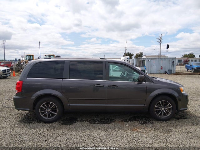 44978609 :رقم المزاد ، 2C4RDGCG8HR749322 vin ، 2017 Dodge Grand Caravan Sxt مزاد بيع
