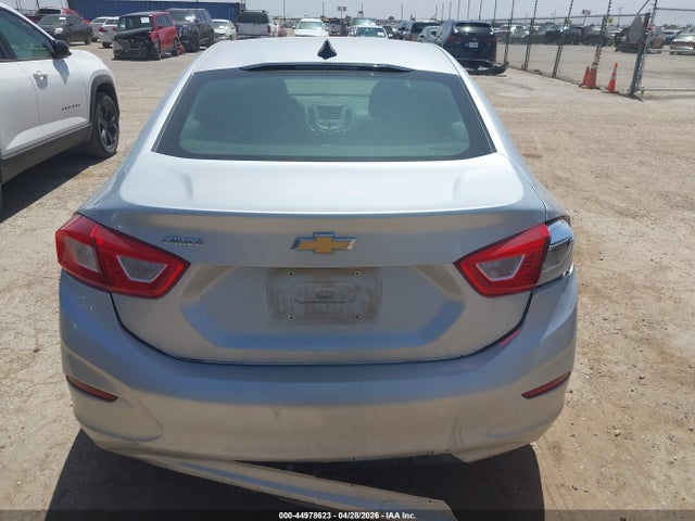 44978623 :رقم المزاد ، 1G1BC5SM9J7198608 vin ، 2018 Chevrolet Cruze Ls Auto مزاد بيع