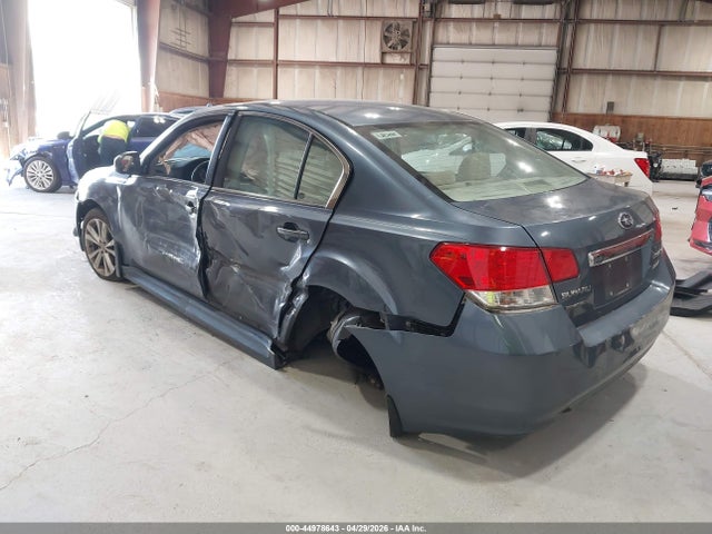 44978643 :رقم المزاد ، 4S3BMBC6XD3029888 vin ، 2013 Subaru Legacy 2.5i Premium مزاد بيع