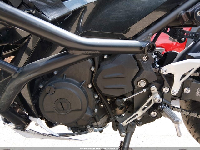 Kawasaki EX400 2023 JKAEXKH14PDAR7472 Image 9
