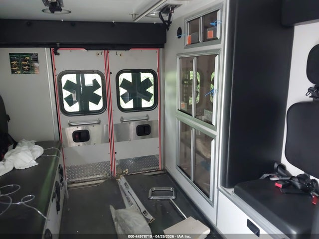 Продаж на аукціоні авто 2022 Ford Medx Ambulance, vin: 1FDWE3FN7NDC07304, номер лоту: 44978719