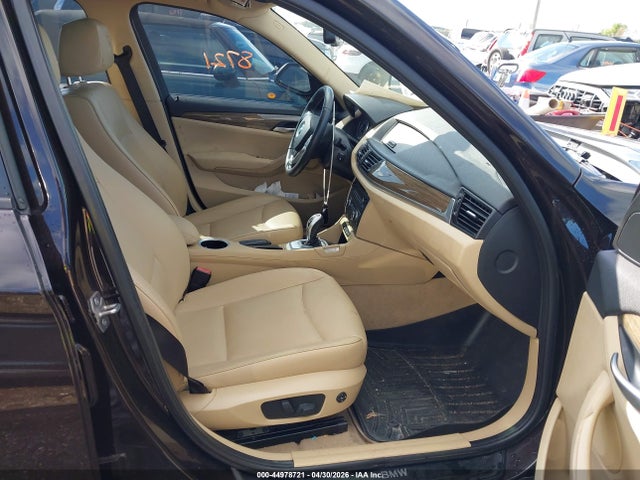 Продажа на аукционе авто 2015 Bmw X1 Xdrive28i, vin: WBAVL1C57FVY34561, номер лота: 44978721