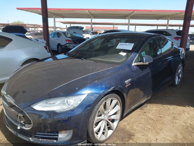 44978727 :رقم المزاد ، 5YJSA1H40FF081112 vin ، 2015 Tesla Model S 85d/p85d مزاد بيع