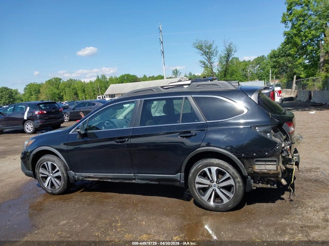 Продажа на аукционе авто 2018 Subaru Outback 2.5i Limited, vin: 4S4BSAKC1J3220212, номер лота: 44978729