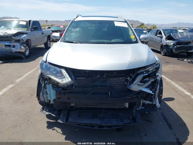 5N1AT2MV3HC755808 Nissan ROGUE SV