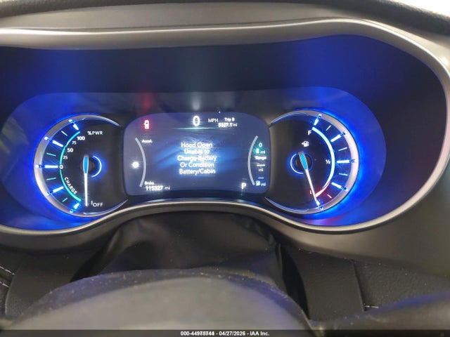 2023 Chrysler Pacifica Hybrid Touring L მანქანა იყიდება აუქციონზე, vin: 2C4RC1L74PR588773, აუქციონის ნომერი: 44978744