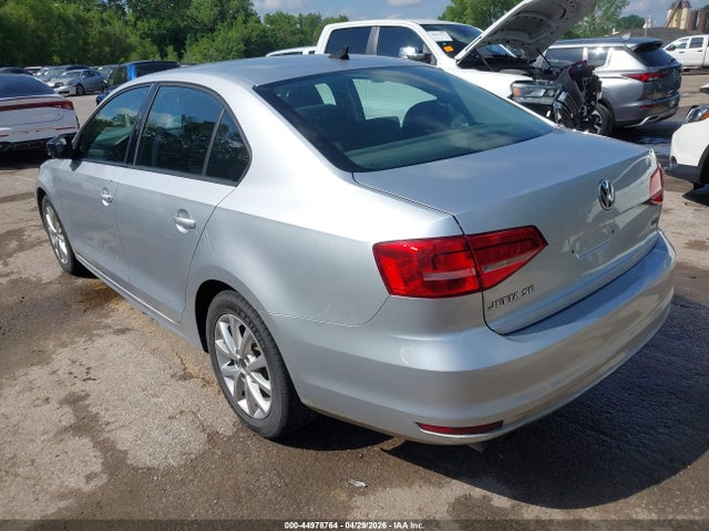 44978764 :رقم المزاد ، 3VWD17AJ3FM261463 vin ، 2015 Volkswagen Jetta 1.8t Se مزاد بيع
