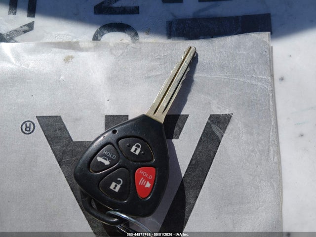 44978768 :رقم المزاد ، 4T1BF3EK3BU193822 vin ، 2011 Toyota Camry Le مزاد بيع