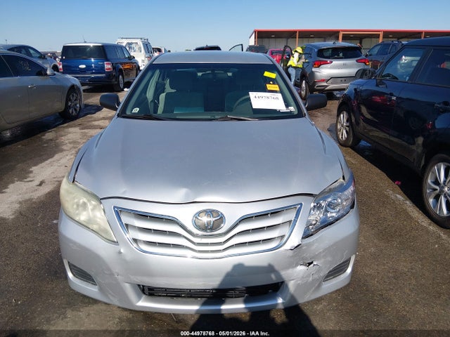 44978768 :رقم المزاد ، 4T1BF3EK3BU193822 vin ، 2011 Toyota Camry Le مزاد بيع