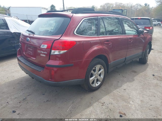 2014 Subaru Outback 2.5i მანქანა იყიდება აუქციონზე, vin: 4S4BRBAC1E3204939, აუქციონის ნომერი: 44978789